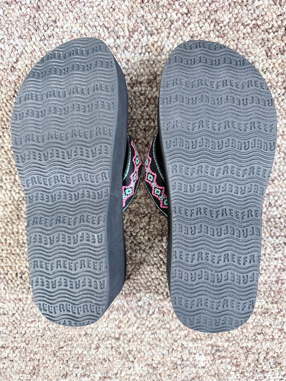 Reef Black Flip Flops with Pink and Teal Embroidered Straps - Picture 4 of 4